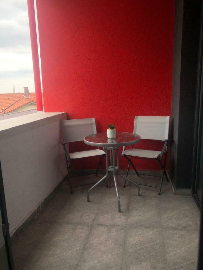 Donny Luxury Apartment Navodari Bagian luar foto