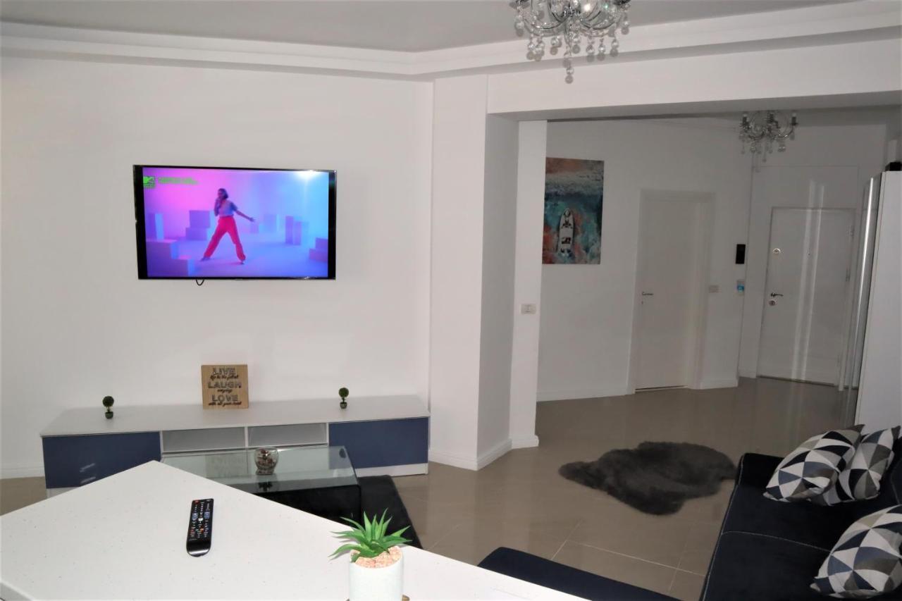 Donny Luxury Apartment Navodari Bagian luar foto